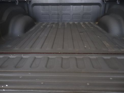 Used 2017 RAM 1500 Big Horn AWD/4WD image 13
