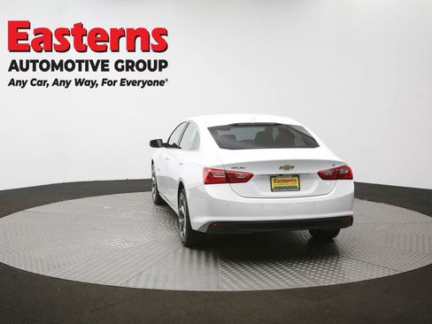 Used 2024 Chevrolet Malibu LT FWD image 38