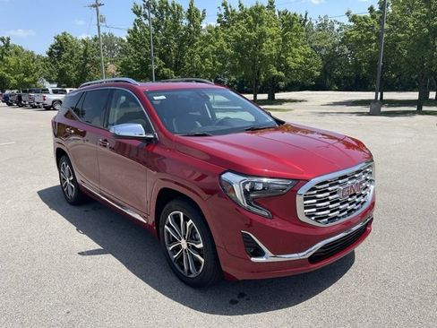 Used 2020 GMC Terrain Denali image 4