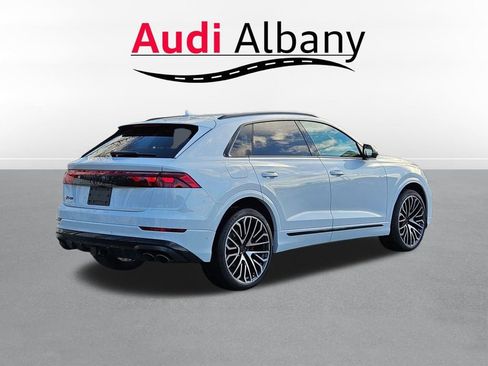 New 2026 Audi SQ8 Prestige image 4