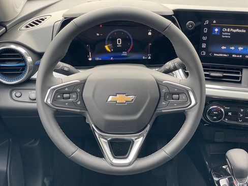 New 2026 Chevrolet Trax LT w/ Driver Confidence Package FWD image 12