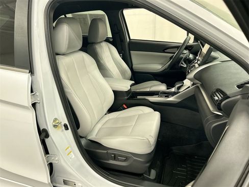 Used 2024 Mitsubishi Eclipse Cross SEL image 23