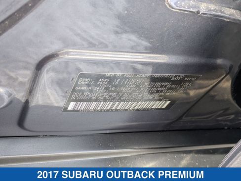 Used 2017 Subaru Outback 2.5i Premium image 36