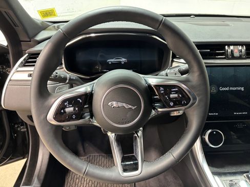 Used 2024 Jaguar XF R-Dynamic SE AWD/4WD image 18