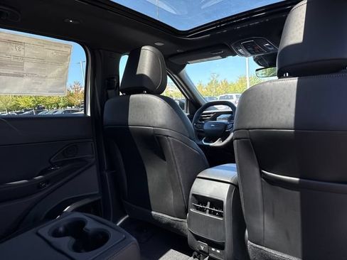 New 2026 Jeep Cherokee Overland AWD/4WD image 23