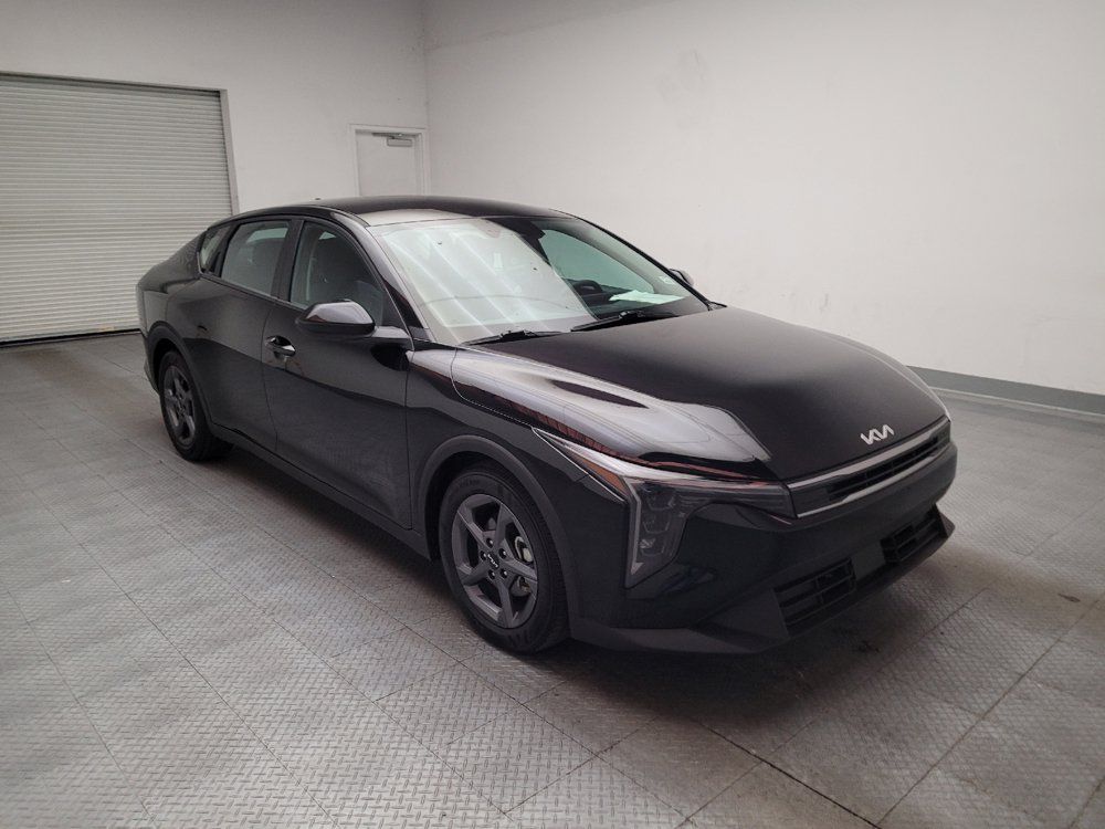 Used 2025 Kia K4 FWD image 13