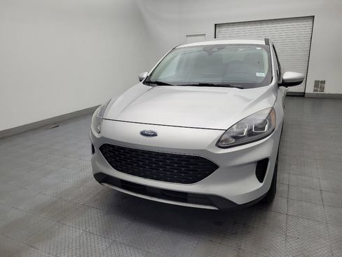 Used 2020 Ford Escape SE FWD image 15