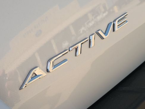 New 2026 Ford Explorer Active RWD image 12