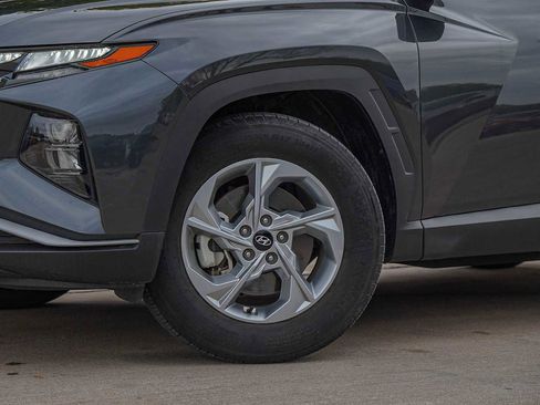 Used 2023 Hyundai Tucson SEL image 2