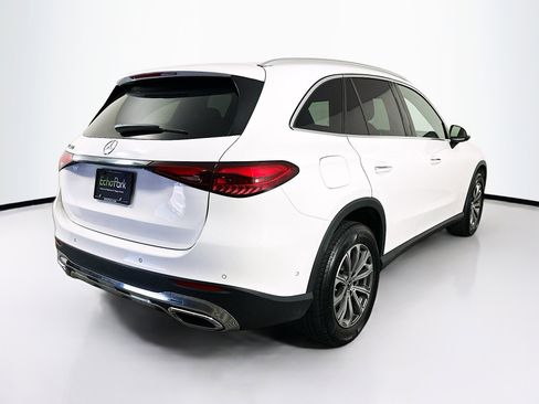 Used 2024 Mercedes-Benz GLC 300 image 9