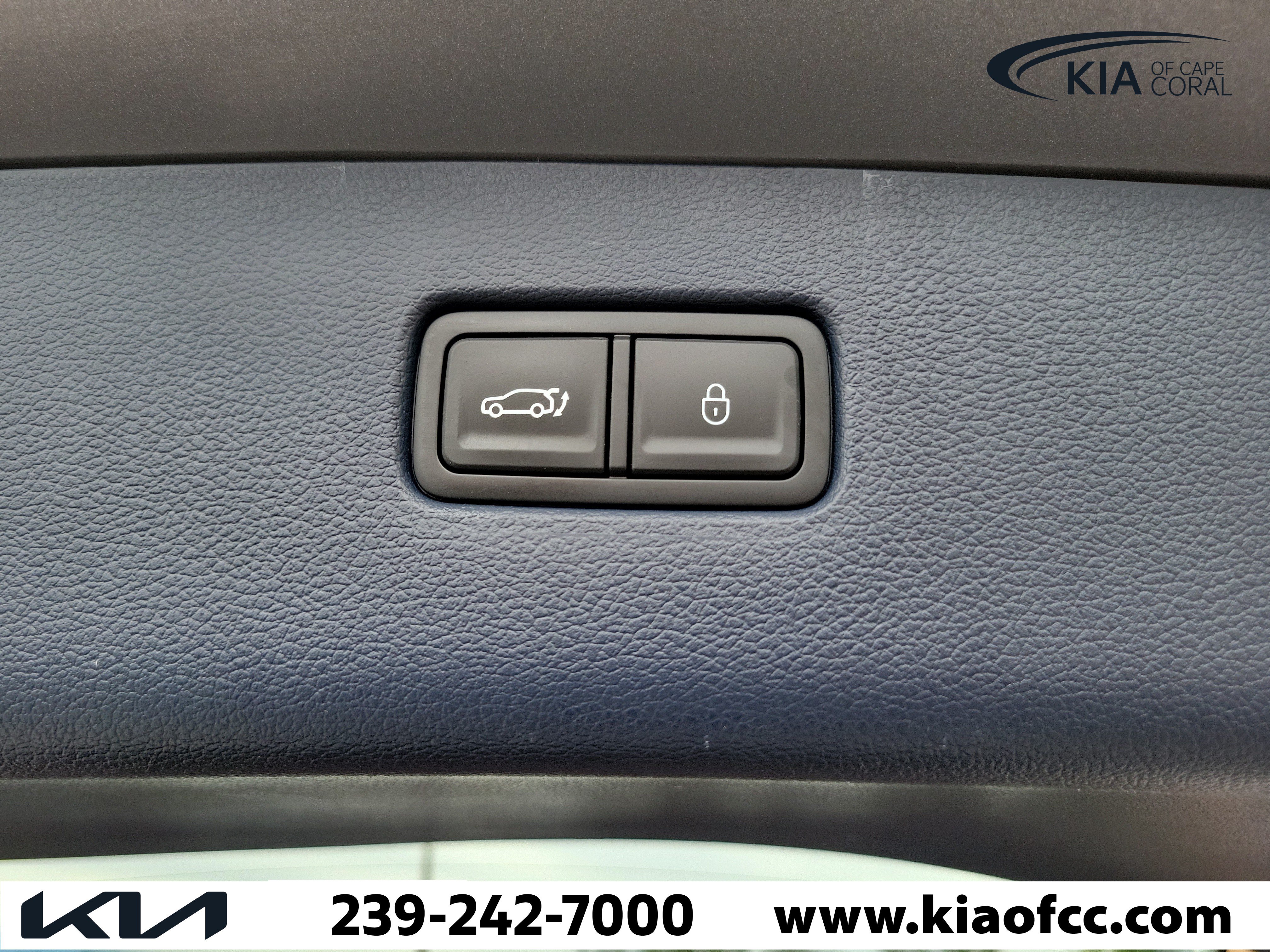Used 2024 Genesis GV80 2.5T w/ Advanced Package AWD/4WD image 12