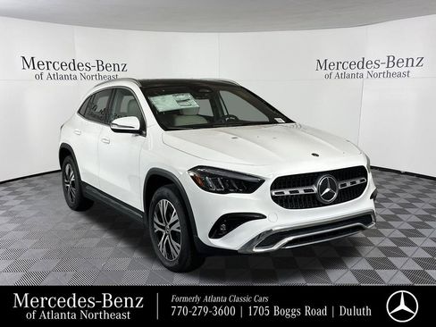 New 2026 Mercedes-Benz GLA 250 4MATIC image 1