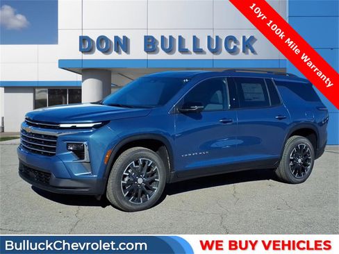 New 2026 Chevrolet Traverse LT w/ Sun and Wheel Package image 1