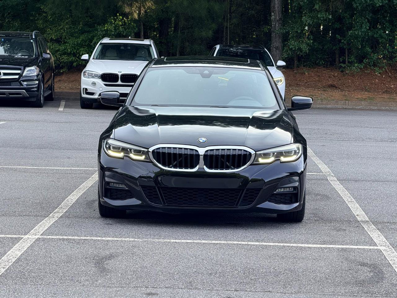 Used 2019 BMW 330i Sedan w/ M Sport Package RWD image 4