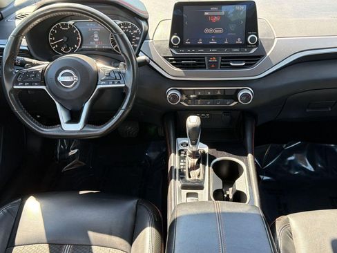 Used 2024 Nissan Altima 2.5 SR AWD/4WD image 24