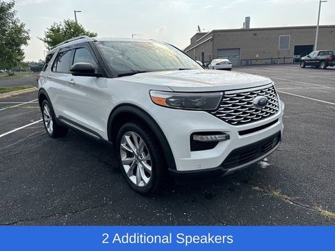 Used 2023 Ford Explorer Platinum w/ Technology Package AWD/4WD image 8
