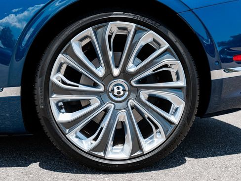 Certified 2023 Bentley Continental GT Mulliner AWD/4WD image 7