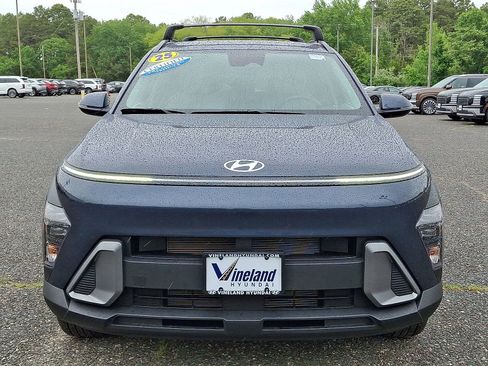 Certified 2025 Hyundai Kona SEL AWD/4WD image 35