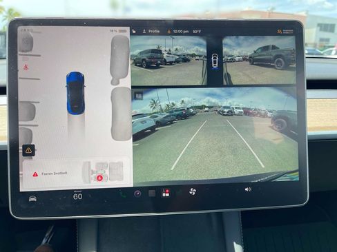 Used 2024 Tesla Model Y Long Range AWD/4WD image 25