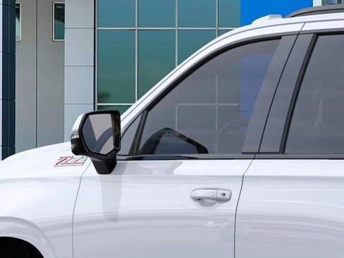New 2026 Chevrolet Tahoe Z71 w/ Comfort Package AWD/4WD image 12