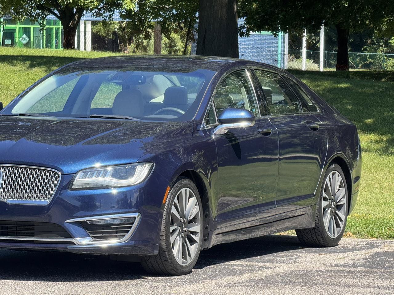 Used 2017 Lincoln MKZ Reserve w/ Climate Package AWD/4WD image 16
