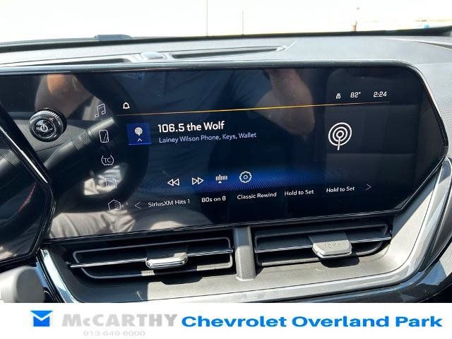 New 2026 Chevrolet Trax RS w/ Sunroof Package FWD image 11