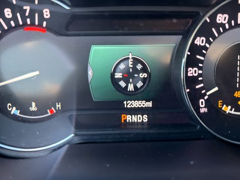 Used 2017 Lincoln MKX Reserve w/ Luxury Package image 30