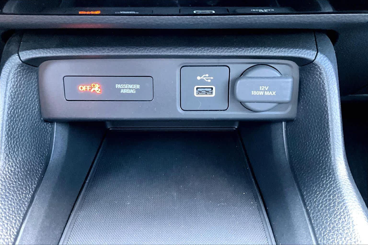 Used 2024 Honda Civic LX image 32