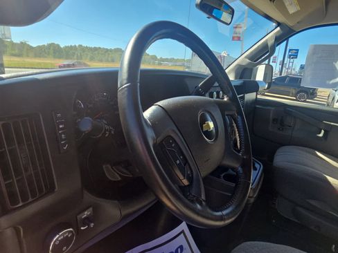 Used 2020 Chevrolet Express 2500 w/ Communications Package image 15