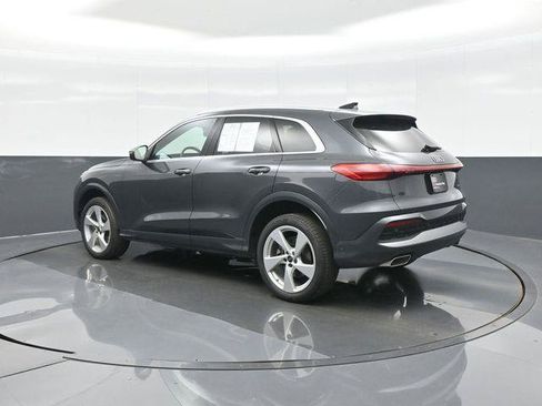 Used 2025 Audi Q5 Premium Plus w/ Premium Plus AWD/4WD image 5