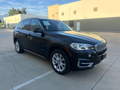 Used 2018 BMW X5 xDrive40e AWD/4WD image 3
