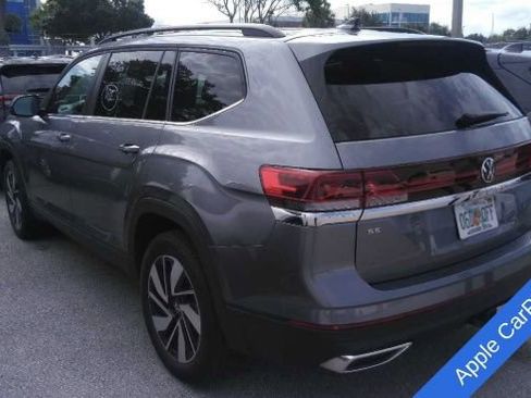 Used 2024 Volkswagen Atlas SE AWD/4WD image 6