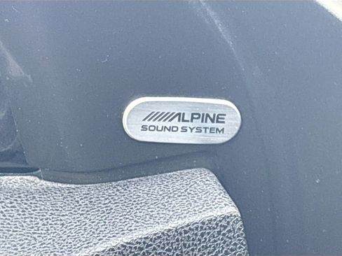 Used 2023 Chrysler 300 Touring L w/ Popular Equipment Group image 19