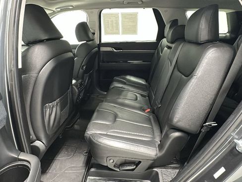 Used 2022 Hyundai Palisade SEL w/ 8P Bench Seat Package image 6