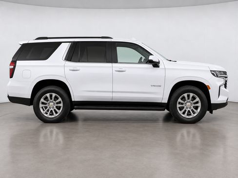 Used 2024 Chevrolet Tahoe LT RWD image 6