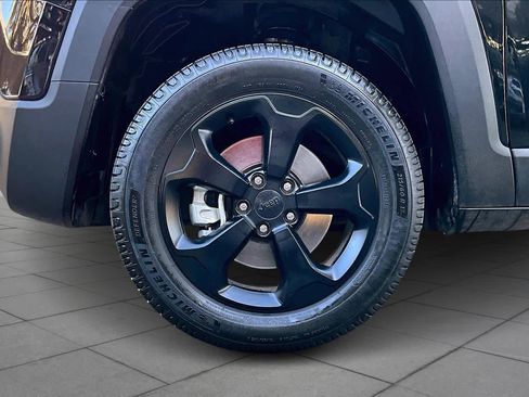 Used 2021 Jeep Renegade Sport image 11