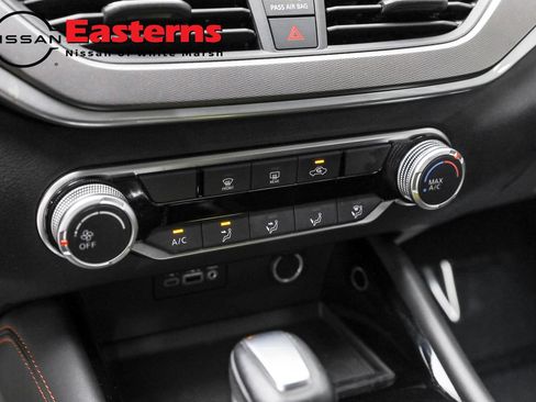 Used 2023 Nissan Altima 2.5 SR FWD image 19