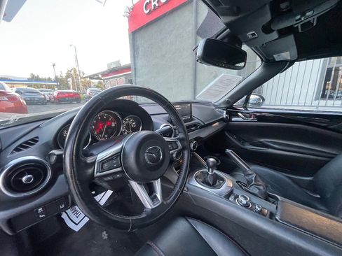 Used 2018 MAZDA MX-5 Miata Grand Touring image 9