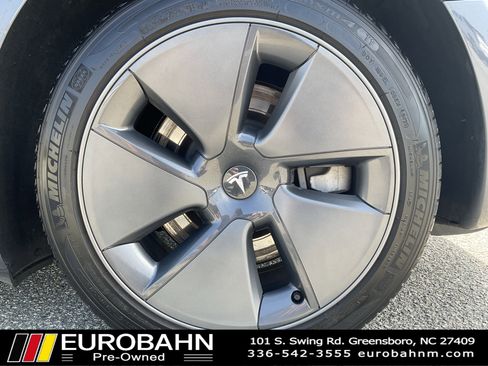 Used 2023 Tesla Model 3 Standard Range image 31