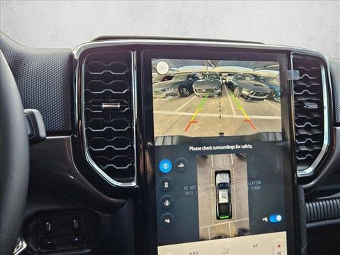 New 2025 Ford Ranger XLT image 18