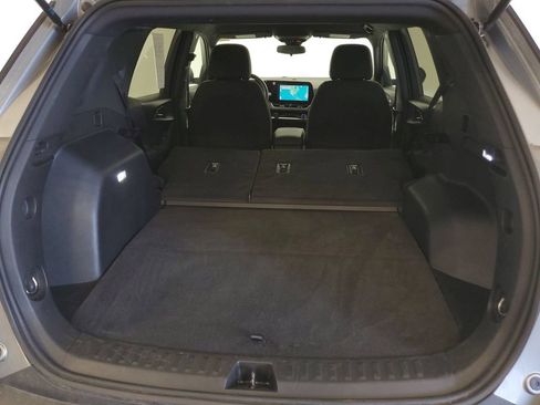 Used 2025 Chevrolet Equinox LT FWD image 28