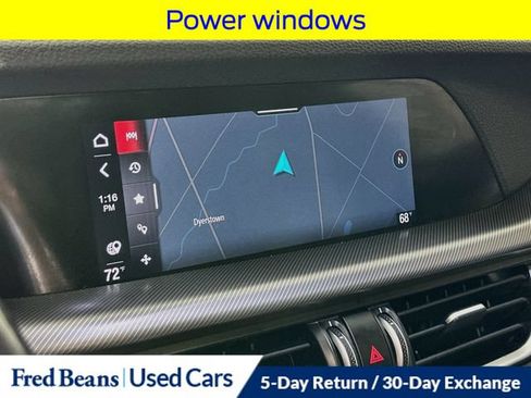 Used 2022 Alfa Romeo Stelvio Veloce AWD/4WD image 17