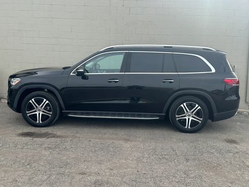 Used 2023 Mercedes-Benz GLS 450 4MATIC image 4