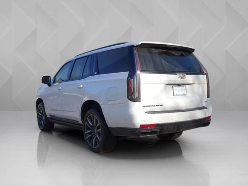 Used 2022 Cadillac Escalade Sport w/ Touring Package image 2