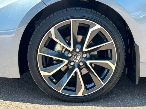 Used 2020 Toyota Corolla SE FWD image 23