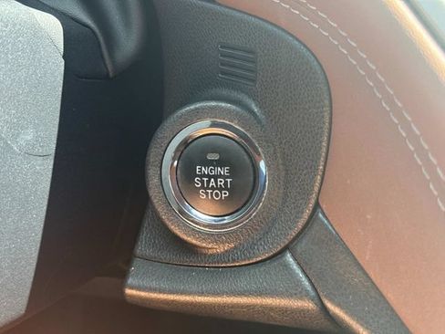 Used 2020 Subaru Outback Touring AWD/4WD image 38