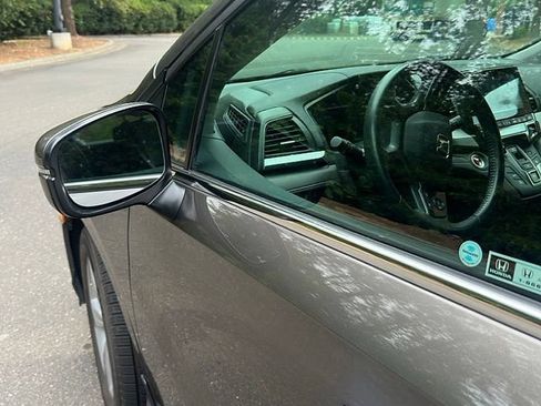 Used 2019 Honda Odyssey EX-L image 7