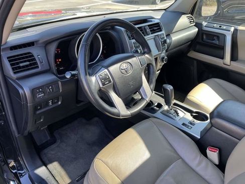 Used 2011 Toyota 4Runner Limited image 22