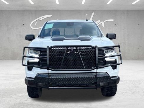 Used 2024 Chevrolet Silverado 1500 LT Trail Boss w/ Convenience Package II AWD/4WD image 23