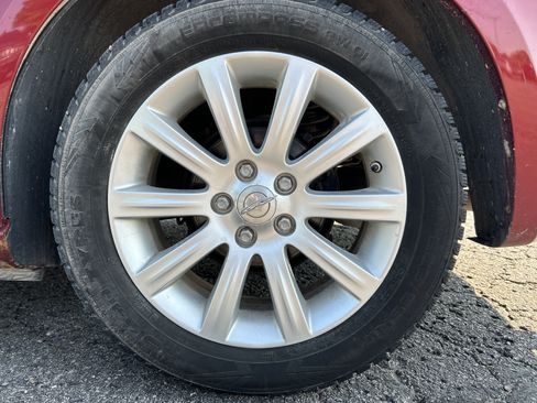 Used 2013 Chrysler 200 Limited FWD image 19